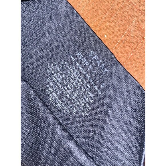 Spanx Look at Me Now Black Camo Seamless High-Waisted Legging Women's Size XS - Picture 6 of 10